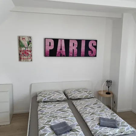 R77 Downtown - Penthouse Appartement *